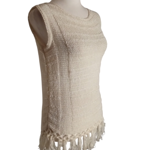 Lilly Pulitzer Luca Open Knit Fringe Trim Blouse Size XS - Picture 5 of 9